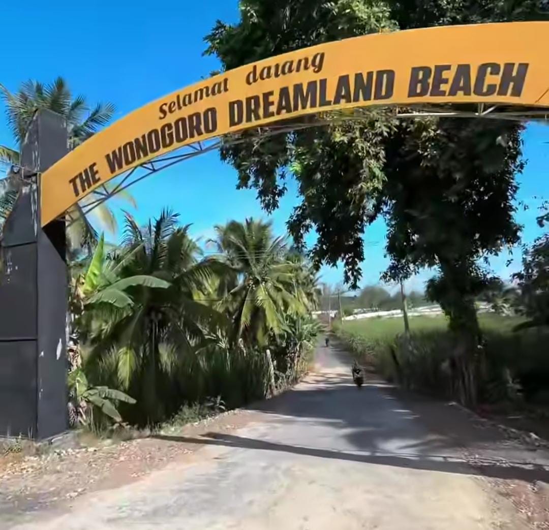 Hidden Gem Malang Selatan! Pantai Wonogoro Punya Muara Sungai Aman untuk Liburan Keluarga