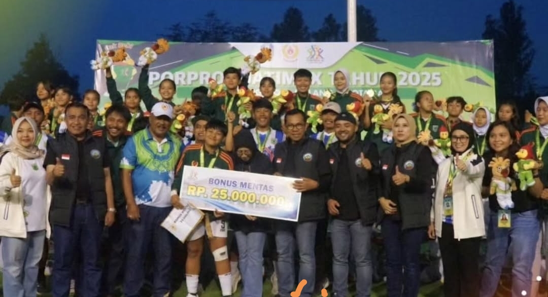 Kota Batu Sukses Cetak Sejarah, Raih Medali Emas Sepak Bola Putri Porprov Jatim