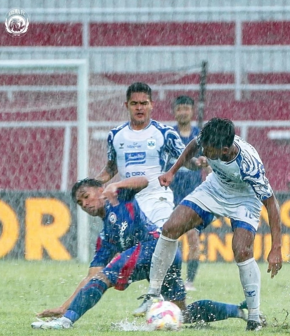 Gagal Pertahankan Keunggulan Dua Gol, Arema Ditahan Imbang PSIS 2-2