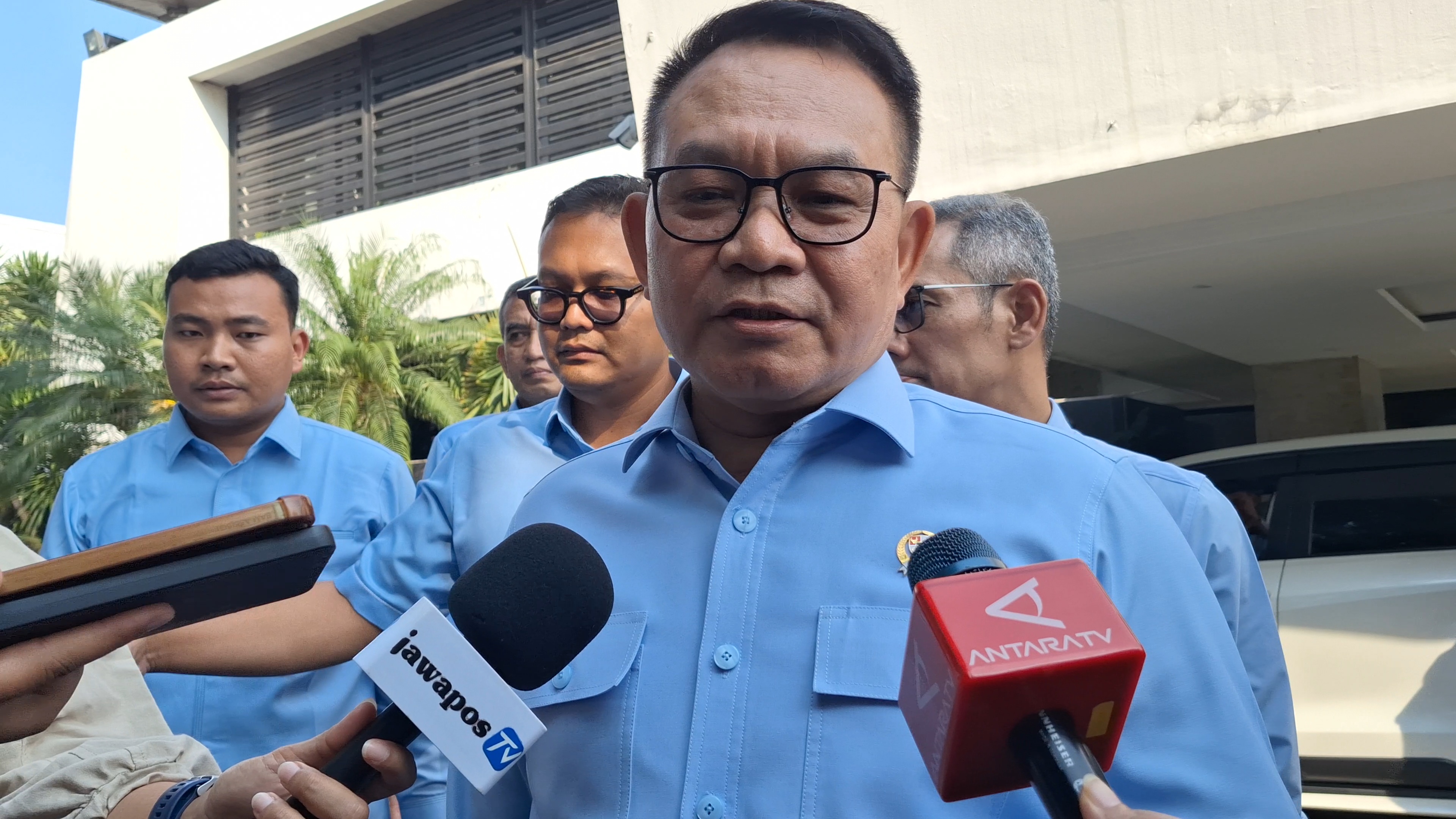 5 WNI Ditahan Israel, Istana Minta Kemlu Tempuh Jalur Diplomasi  