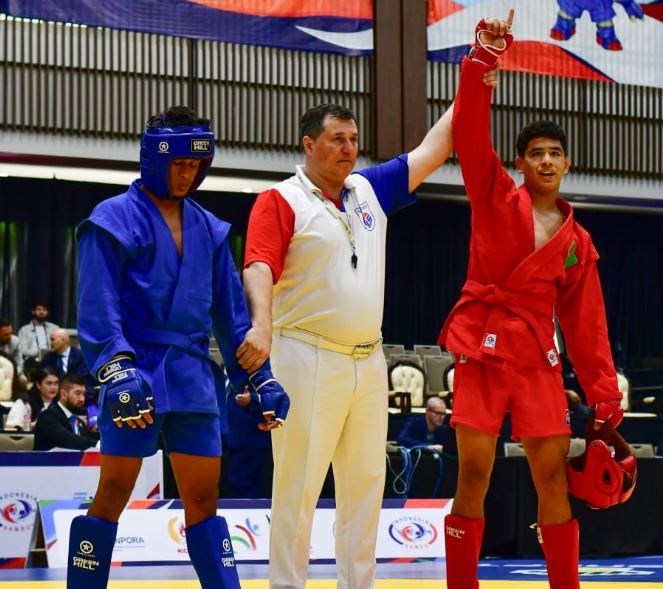 Handezka Vaktorias Persembahkan Medali Perdana untuk Indonesia di Kejuaraan Dunia Sambo Junior 2025