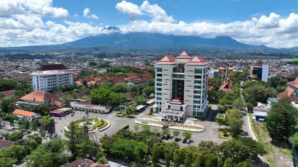 Universitas Negeri Malang Masuk 11 Besar Kampus Terbaik Indonesia versi Webometrics Juli 2026
