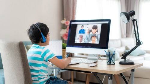 Digitalisasi Pendidikan, Mendikdasmen Sebut You Tube Bisa jadi Alternatif Sarana Belajar