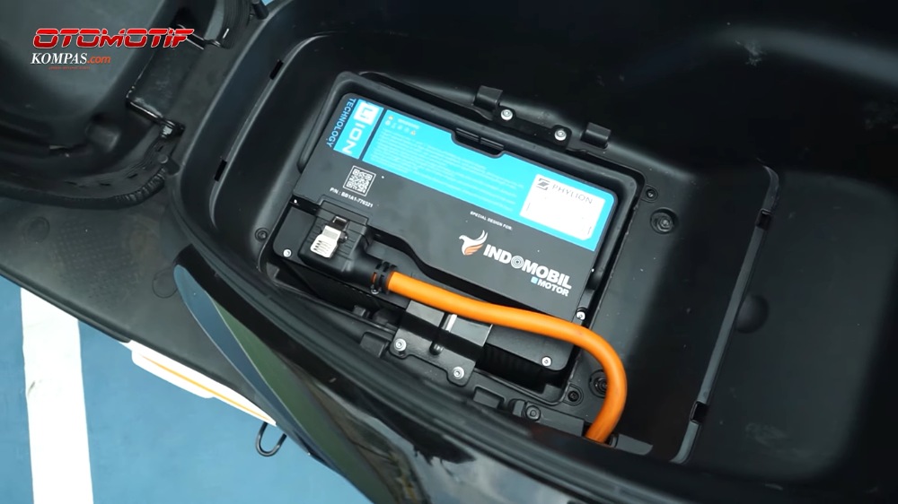 Indomobil E-Motor Sprinto Diuji Harian, Nyaman Dipakai Harian tapi Ada Catatan Konektor Baterai