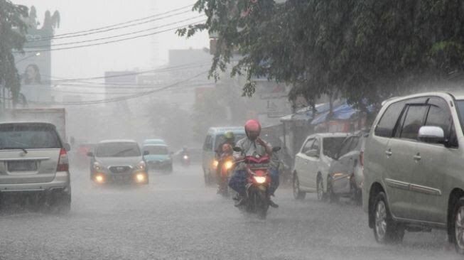 Cuaca Malang Raya 5 Maret Hujan Ringan-Berawan, BMKG Kembali Keluarkan Peringatan Dini Cuaca Ekstrem   