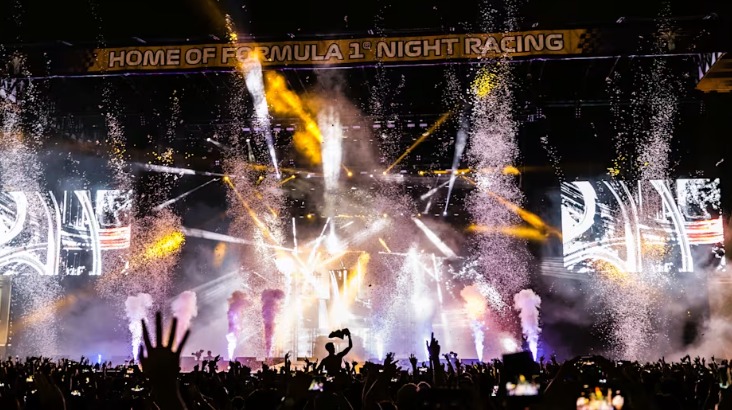 Grand Prix F1 Singapura 2025 Akan Diramaikan Musisi Top Dunia, Ada Elton John, Ada Putri Ariani!