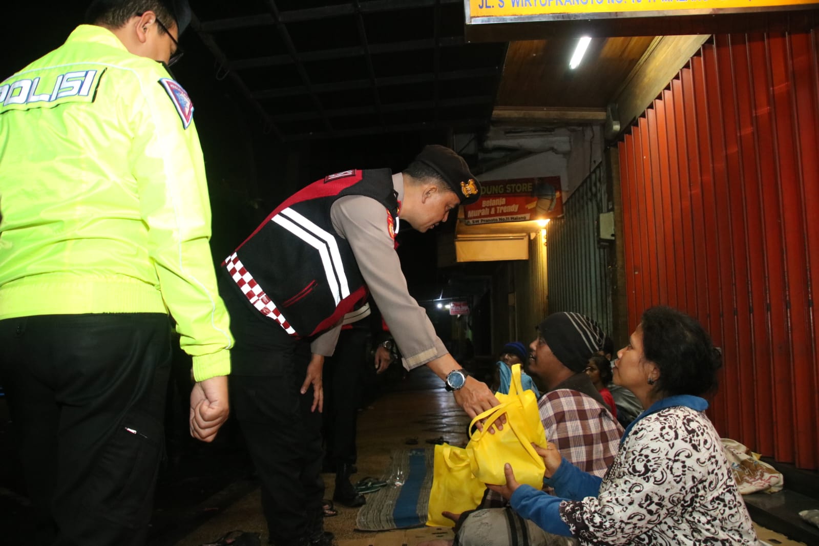 Sahur On The Road, Polresta Malang Kota Perkuat Harkamtibmas Bareng Mahasiswa