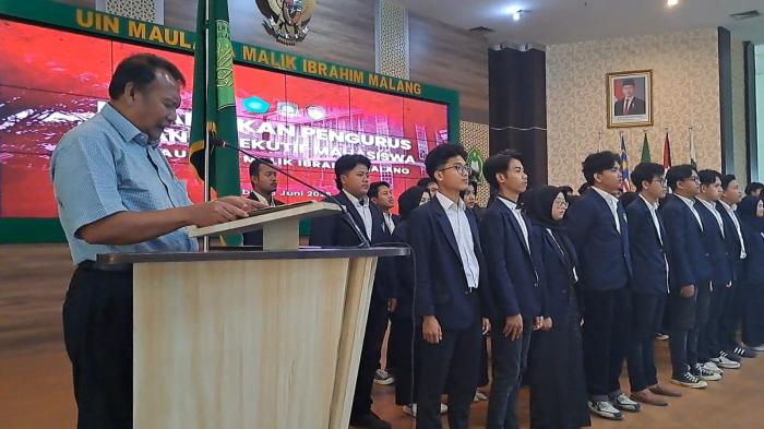 Pengurus Dewan Eksekutif Mahasiswa UIN Malang Dilantik