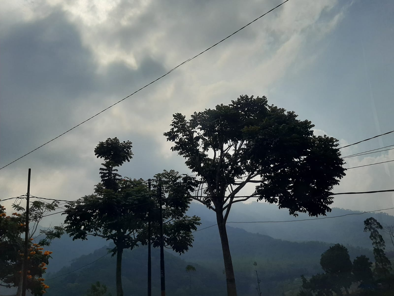 Cuaca Kota Batu 2 September: Udara Kabur Pagi, Suhu Bumiaji Paling Dingin
