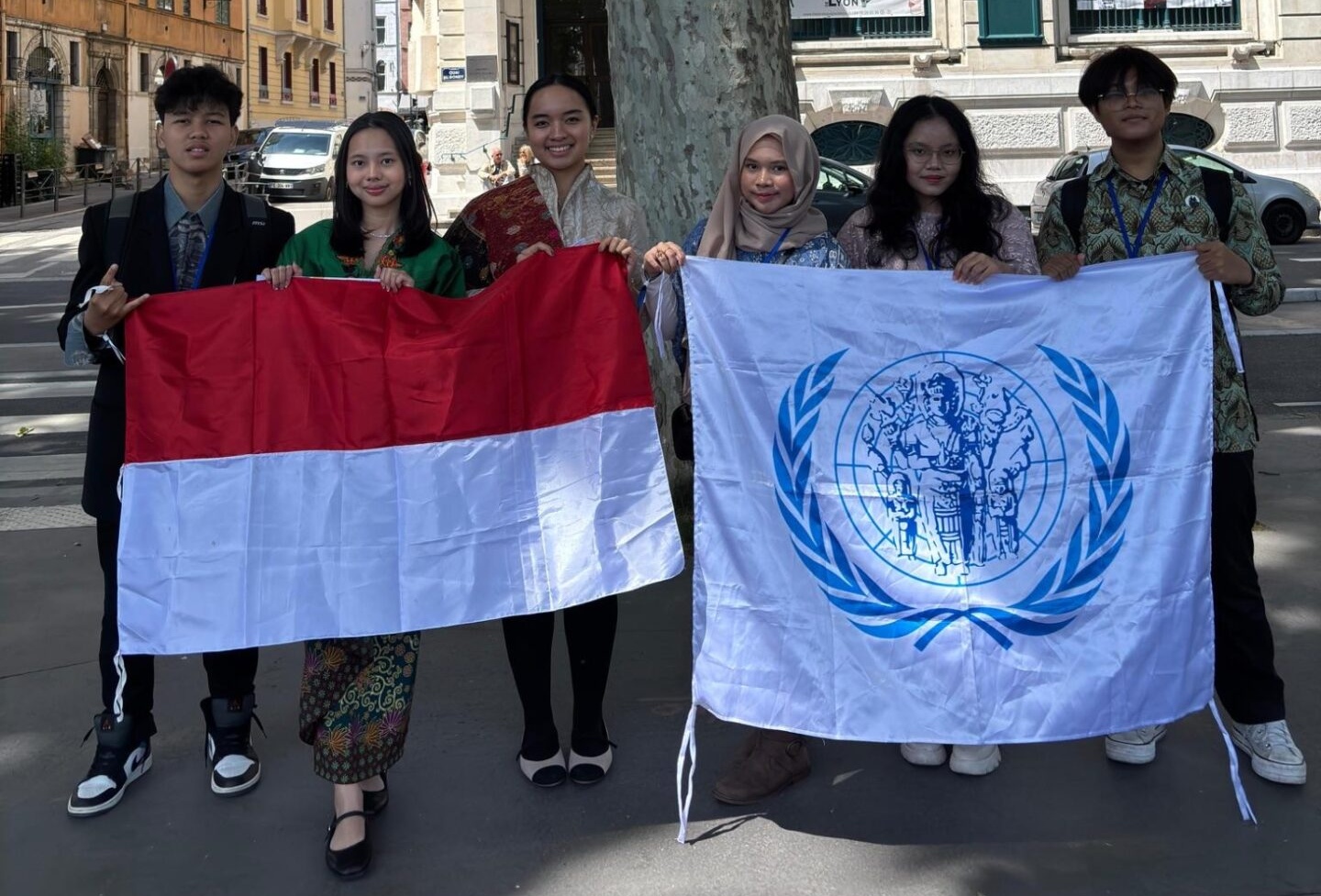 6 Mahasiswa UB Ikut Bahas Masalah HAM dan Buruh Bersama Mahasiswa Berbagai Negara di Prancis