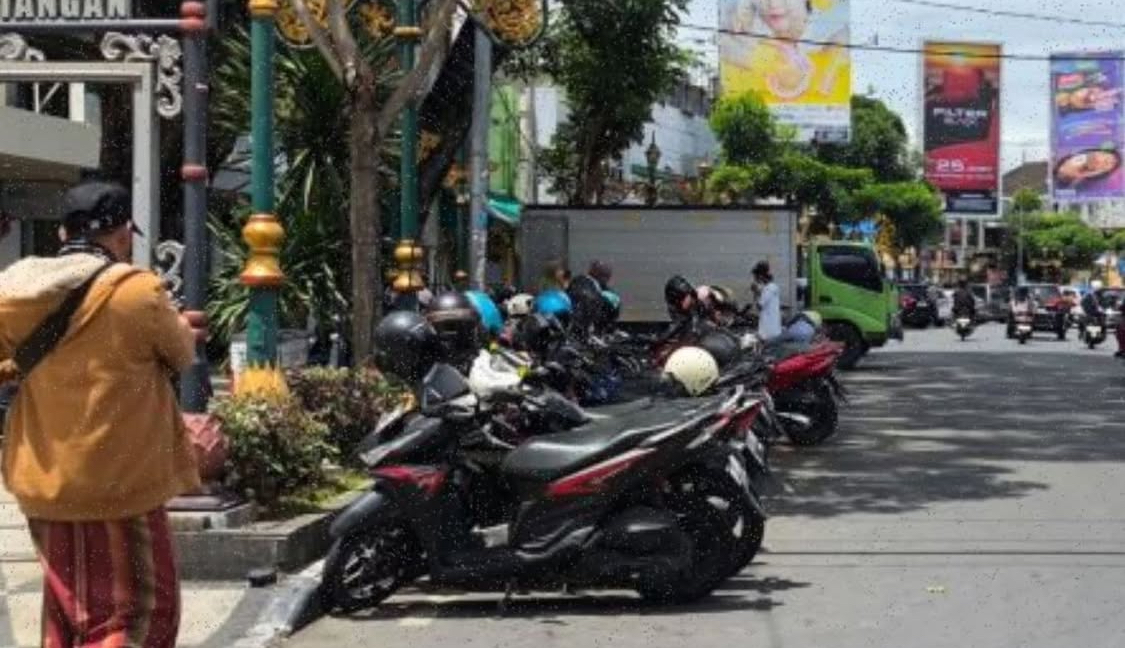 Ramadan Ubah Peta Keramaian, Omzet Parkir Kayutangan Turun di Bawah Rp1,5 Juta