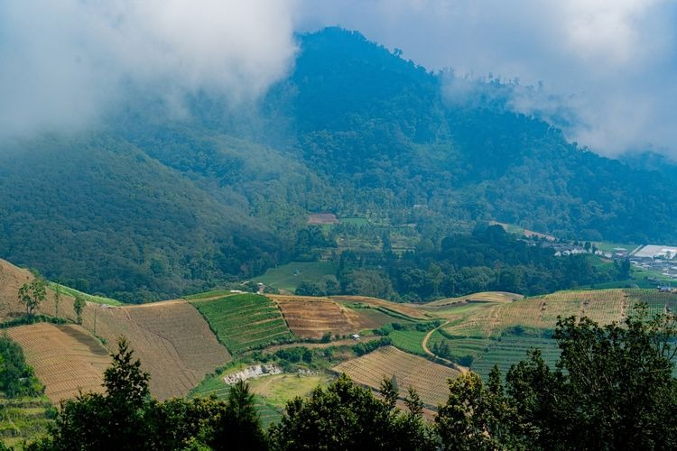 Prakiraan Cuaca Laut Selatan, dan Jalur Pendakian Sabtu 26 September, Waspada Penurunan Suhu di Gunung