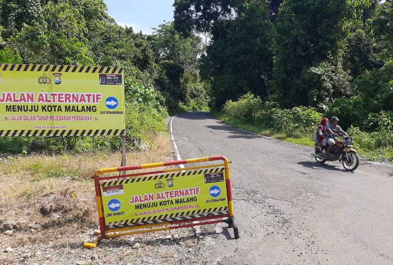 Mau ke Pantai Balekambang, Hindari Jalur Pagak/Gondanglegi-Bantur, Ada Hambatan Pelebaran Jalan Besar-besaran