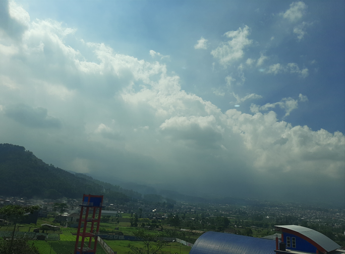 Prakiraan Cuaca Kota Batu 22 September 2026: Bumiaji 15 Derajat, Batu Berawan