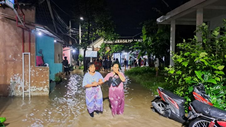 Pasca Banjir Besar di Madyopuro dan Sejumlah Titik Lain di Kota Malang, BPBD Aktifkan Pembersihan Drainase  