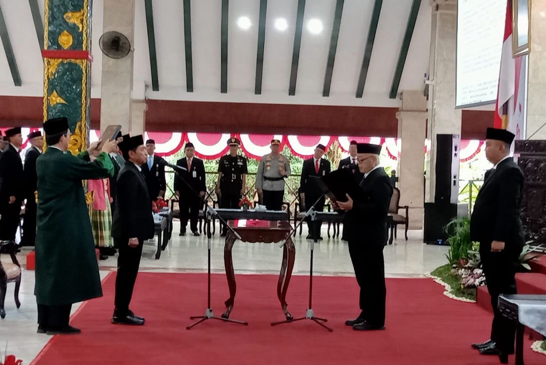 Tomie Herawanto Resmi Dilantik Jadi Pj Sekda Kabupaten Malang Gantikan Nurcahyo