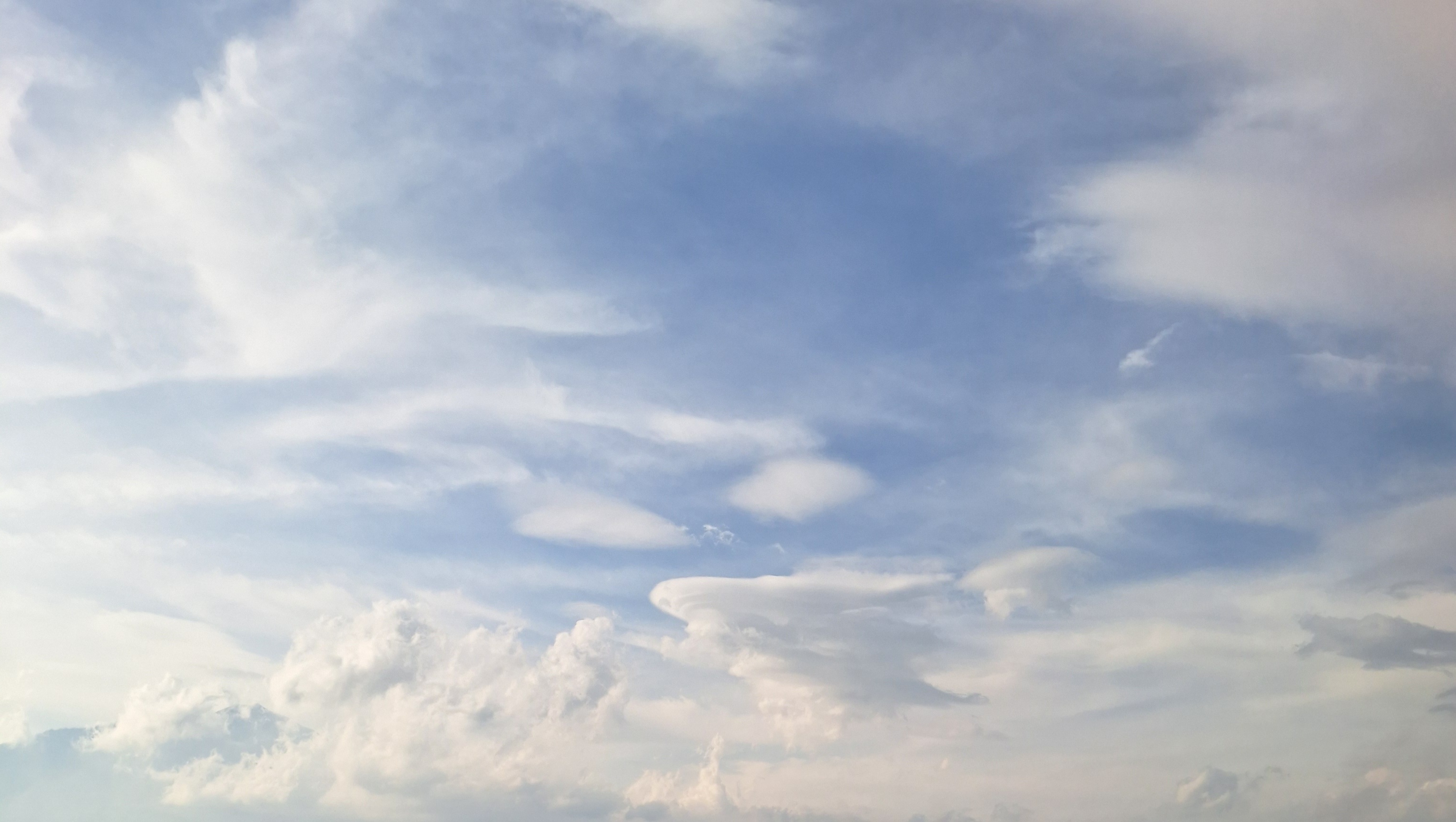 Cuaca Malang Raya 20 Maret: 17 Kecamatan Berawan, 16 Hujan Ringan, Jatim Masih Status Waspada Hujan Lebat