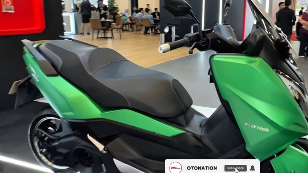 Polytron Fox 500 Meluncur di GJAW 2025, Motor Listrik 5.000 Watt dengan Top Speed 130 Km/Jam
