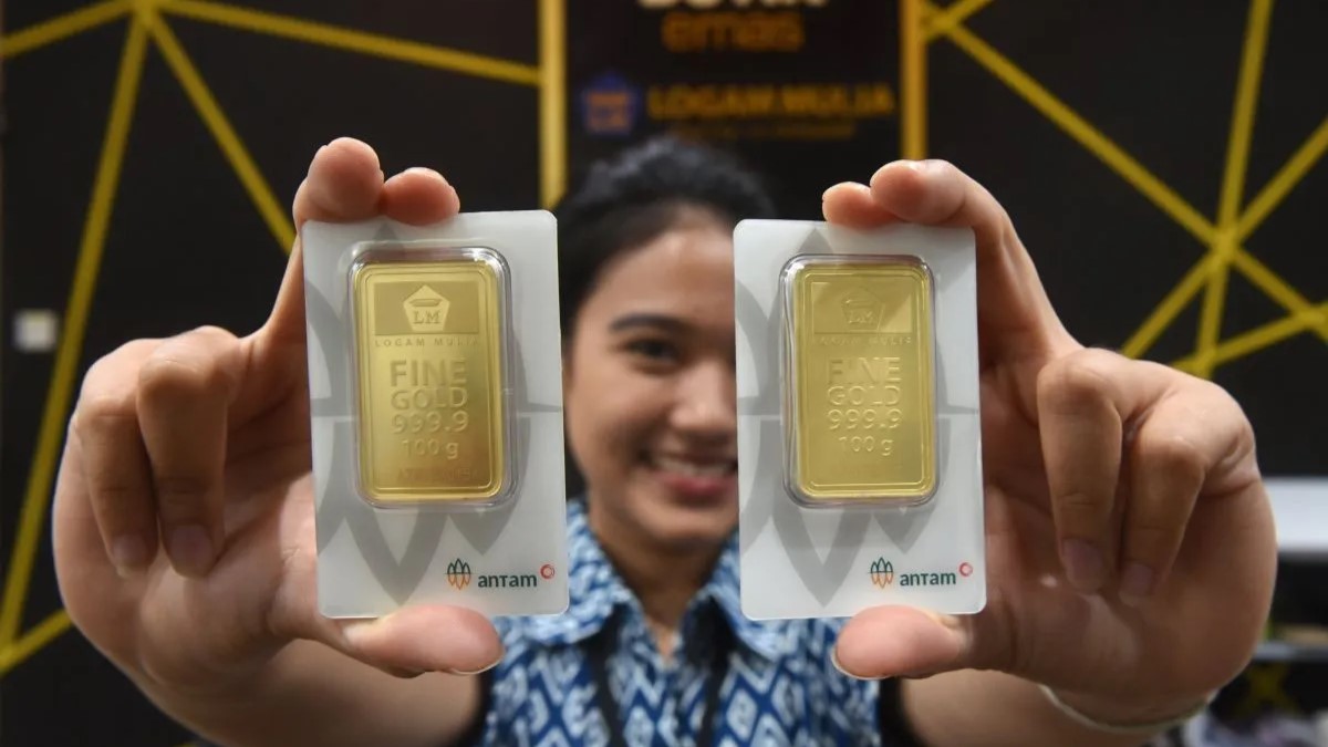 Harga Emas Naik dengan Rekor Baru: Hampir Rp2,4 Juta per Gram
