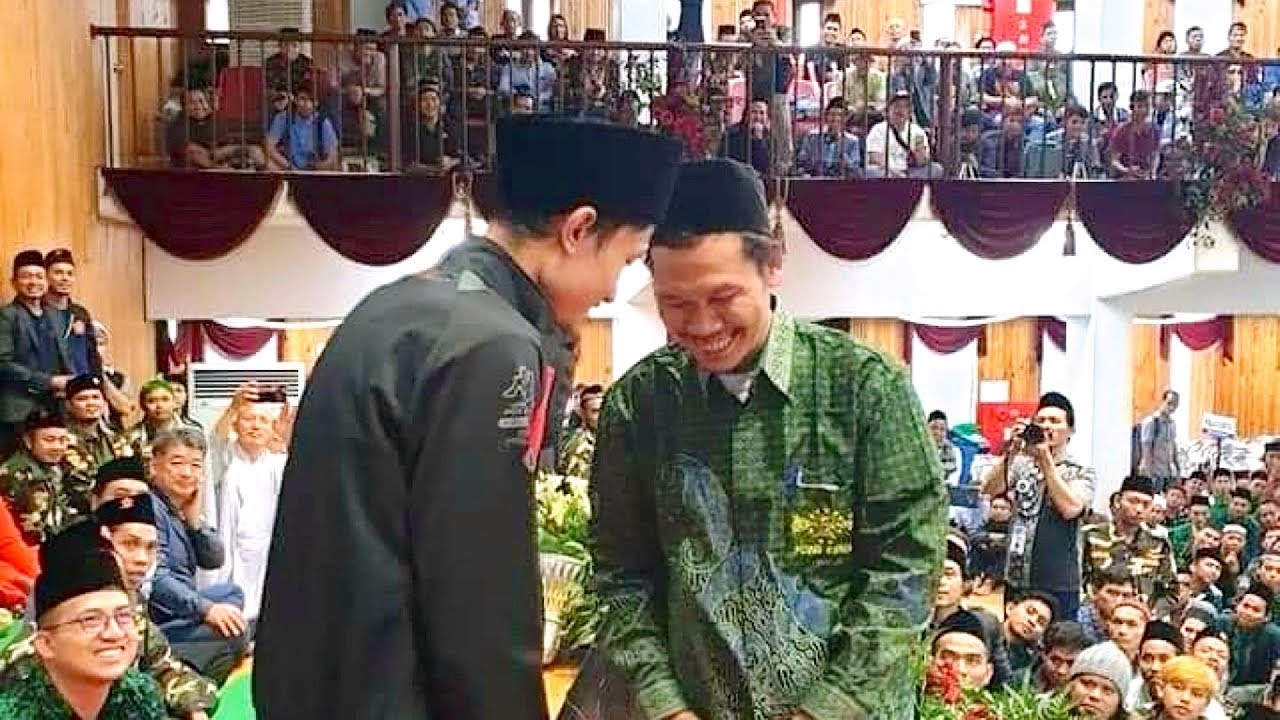 Gus Baha: Islam Tidak Bergantung pada Satu Tokoh, Allah yang Menjaganya