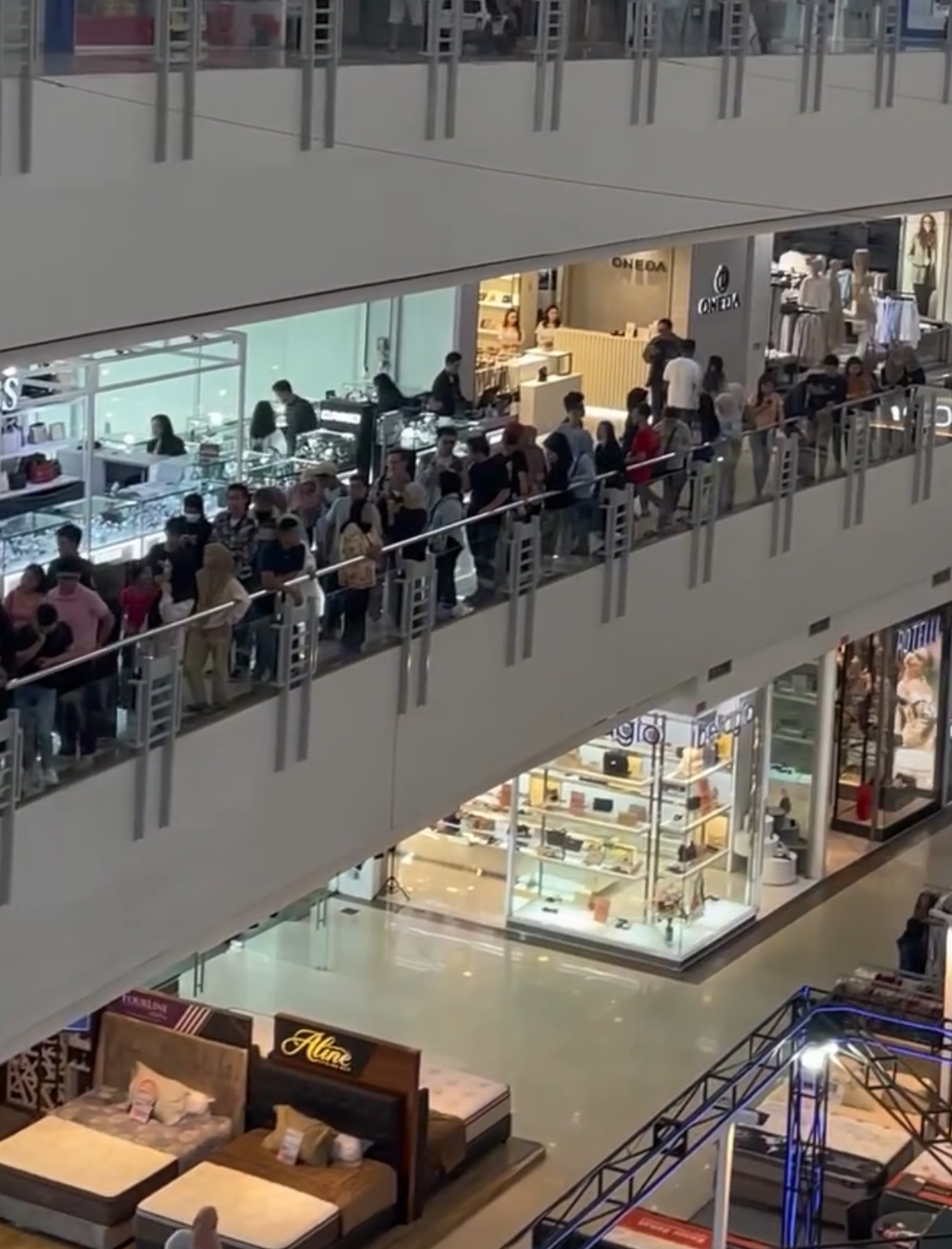 Efek Porprov IX Jatim, Mal di Kota Malang Kebanjiran 40% Pengunjung, Transaksi Ritel Melejit 