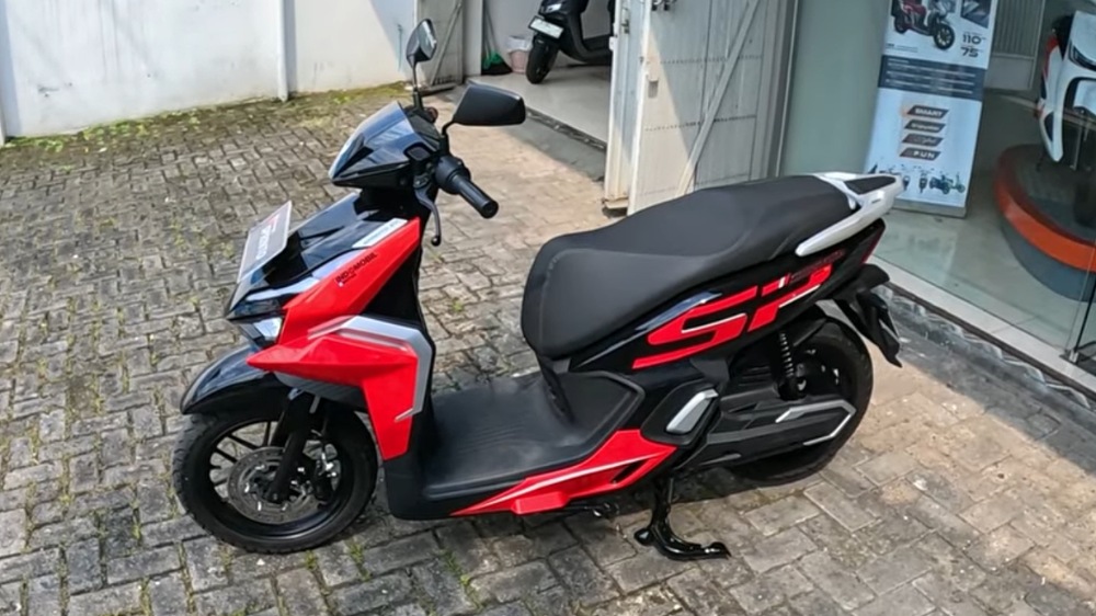 Test Ride Indomobil Sprinto, Motor Listrik Sporty dengan Mode Boost dan Fitur Reverse yang Praktis