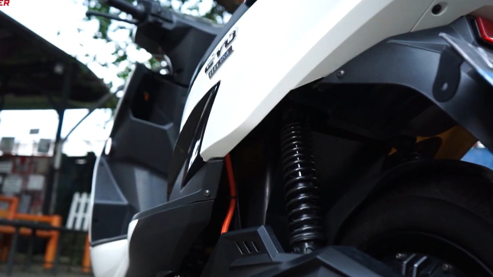 Review Polytron Evo, Motor Listrik Rp28 Juta yang Bisa Putar Musik dan Tembus 60 Km/Jam