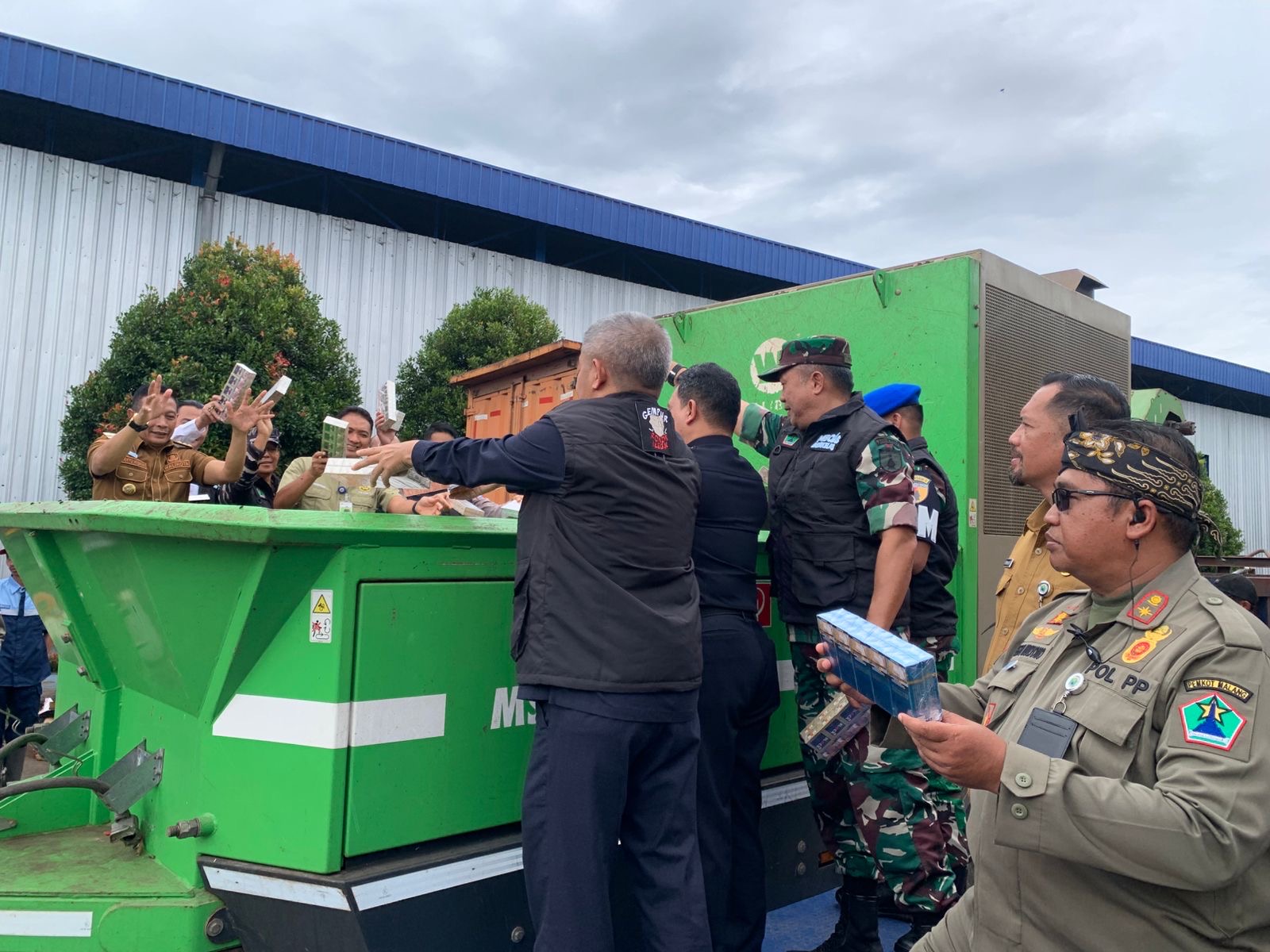 Bea Cukai Malang Bongkar Pola Baru Rokok Ilegal, Didominasi Kiriman Impor dari Luar Daerah