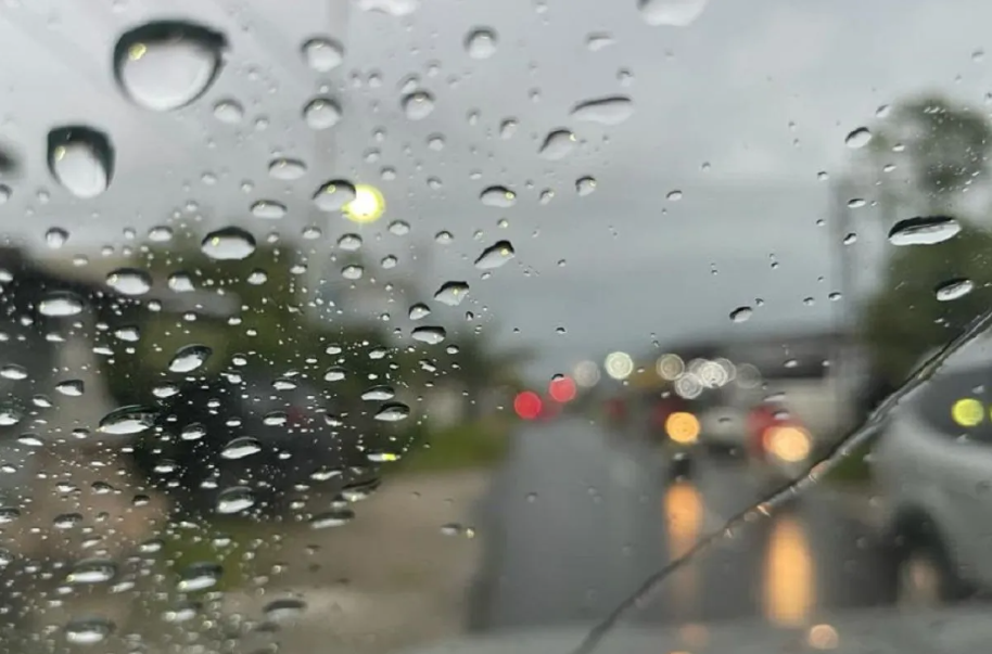 Cuaca Malang Raya 21 Maret: 31 Kecamatan Hujan Ringan, 8 Kecamatan Berawan, Jatim Waspada Hujan Sedang-Lebat 