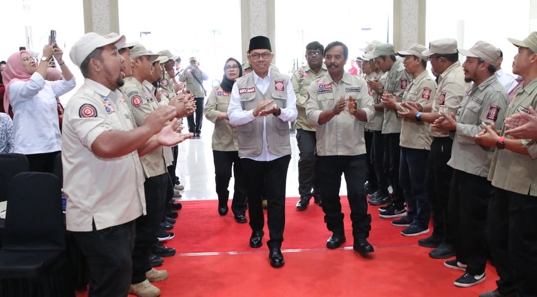Taruna Siaga Bencana dan Pedagang Sayur Kota Batu Dipuji atas Perannya dalam Tanggap Bencana
