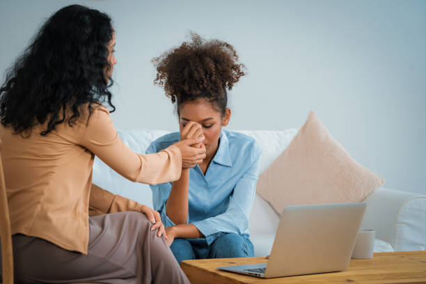 Media Sosial dan Ancaman Kesehatan Mental Remaja: Ini Temuan Terbaru dari Riset Global