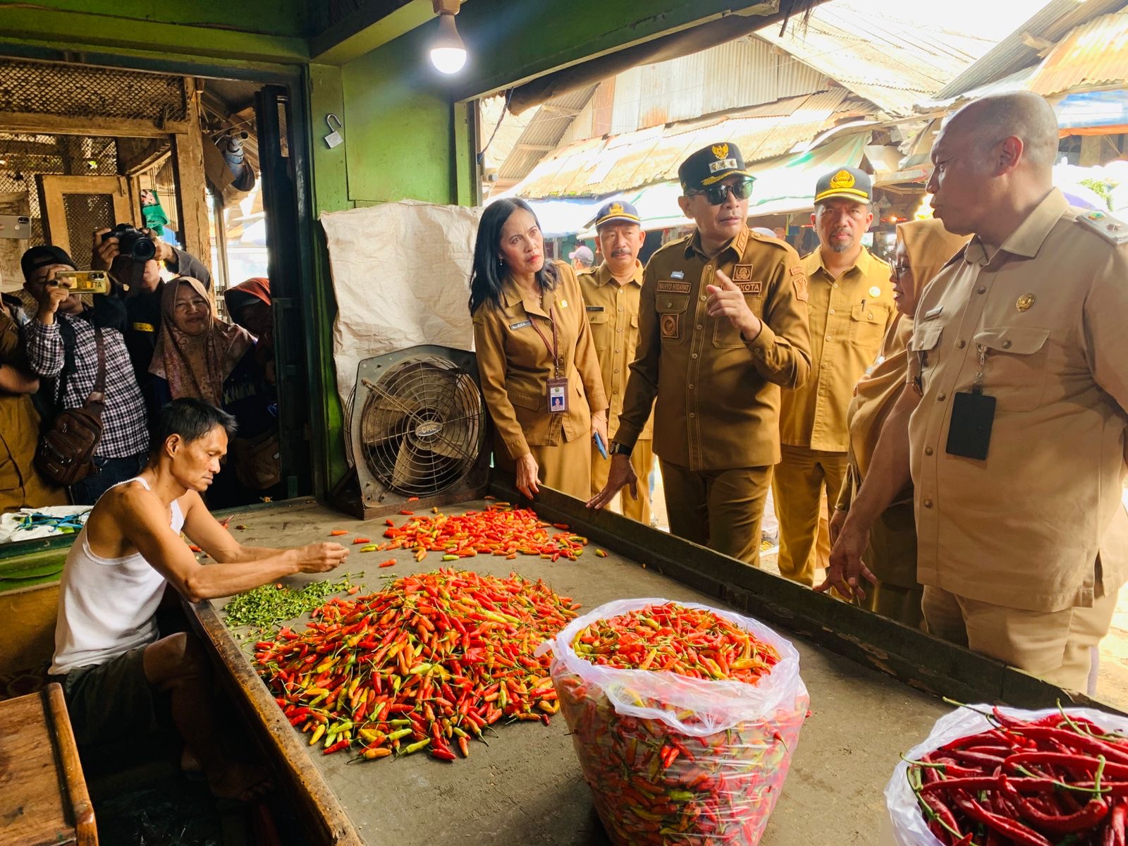 Sidak Pangan: Cabai Mulai Turun, Pemkot Malang Awasi Lonjakan Harga Ayam
