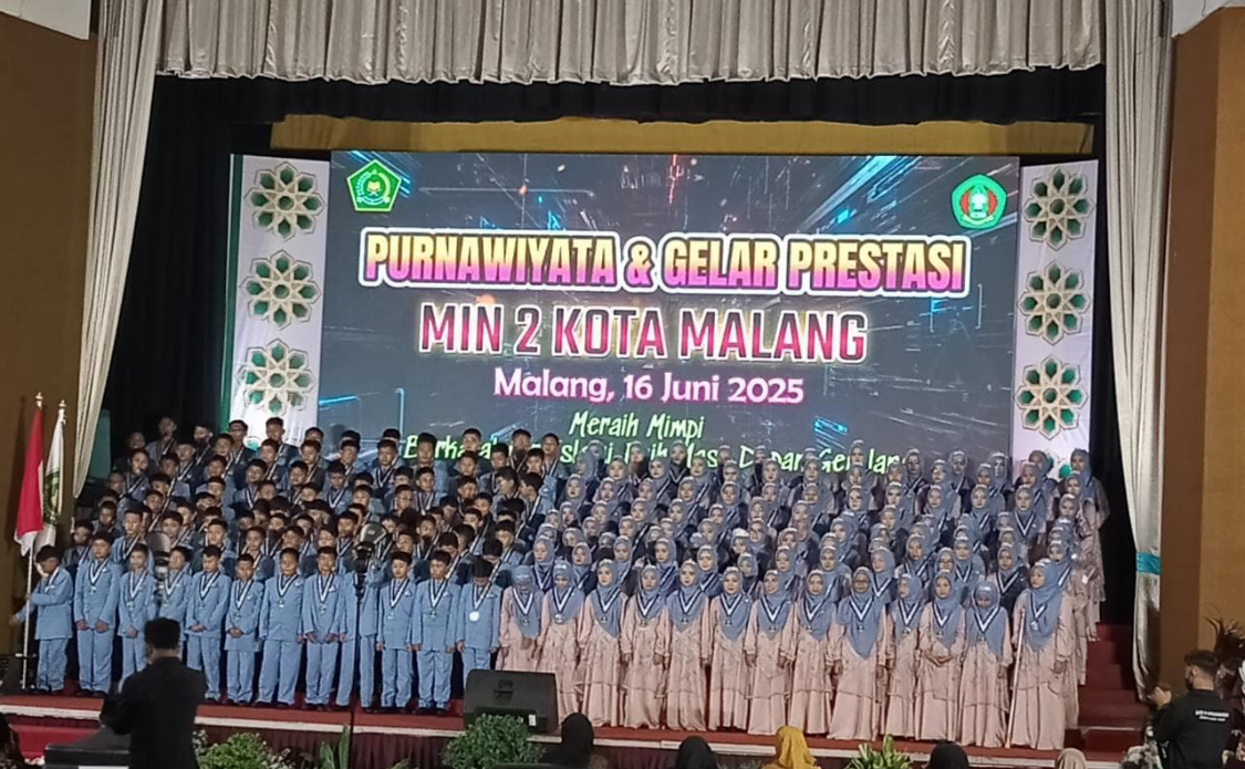MIN 2 Kota Malang Lepas 191 Siswa Kelas 6, Kepala Madrasah Tekankan Pentingnya Pendidikan Karakter