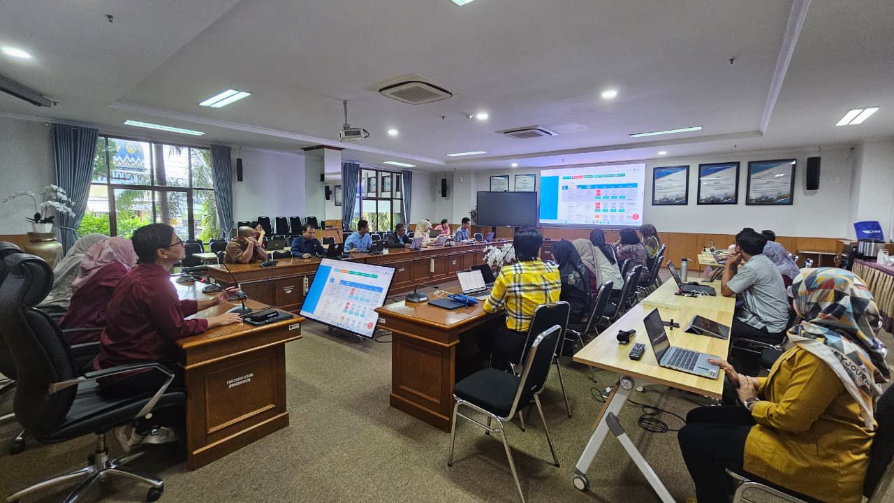 FIA UB Gelar FGD Manajemen Risiko melalui Aplikasi SEMAR