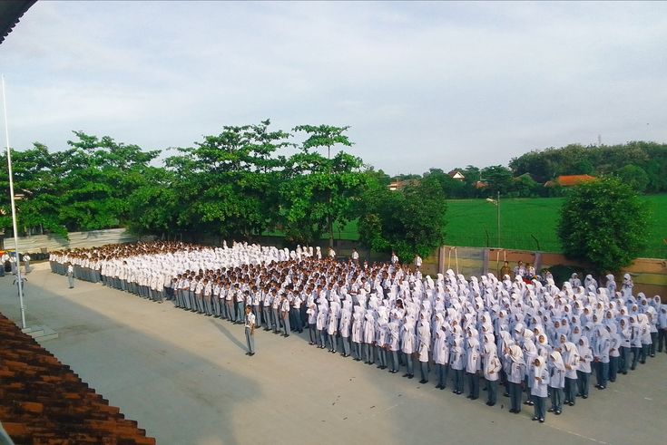 9 Persiapan Wajib Menghadapi MPLS,  Panduan Siswa Baru Masuk Sekolah Tanpa Cemas