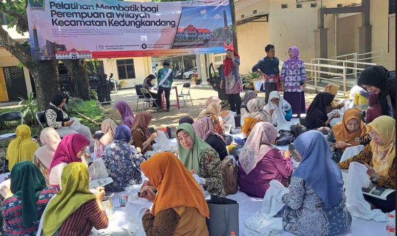 Bulan Batik Malang 2025 Semarak, Puncaknya: Festival Batik Kedungkandang 26 Oktober