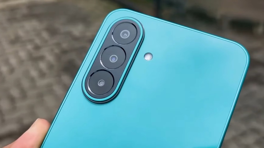 Samsung Galaxy F70 Pro Punya Banyak Fitur, Tapi Ada Satu Hal yang Bikin Pesaing Lebih Menarik