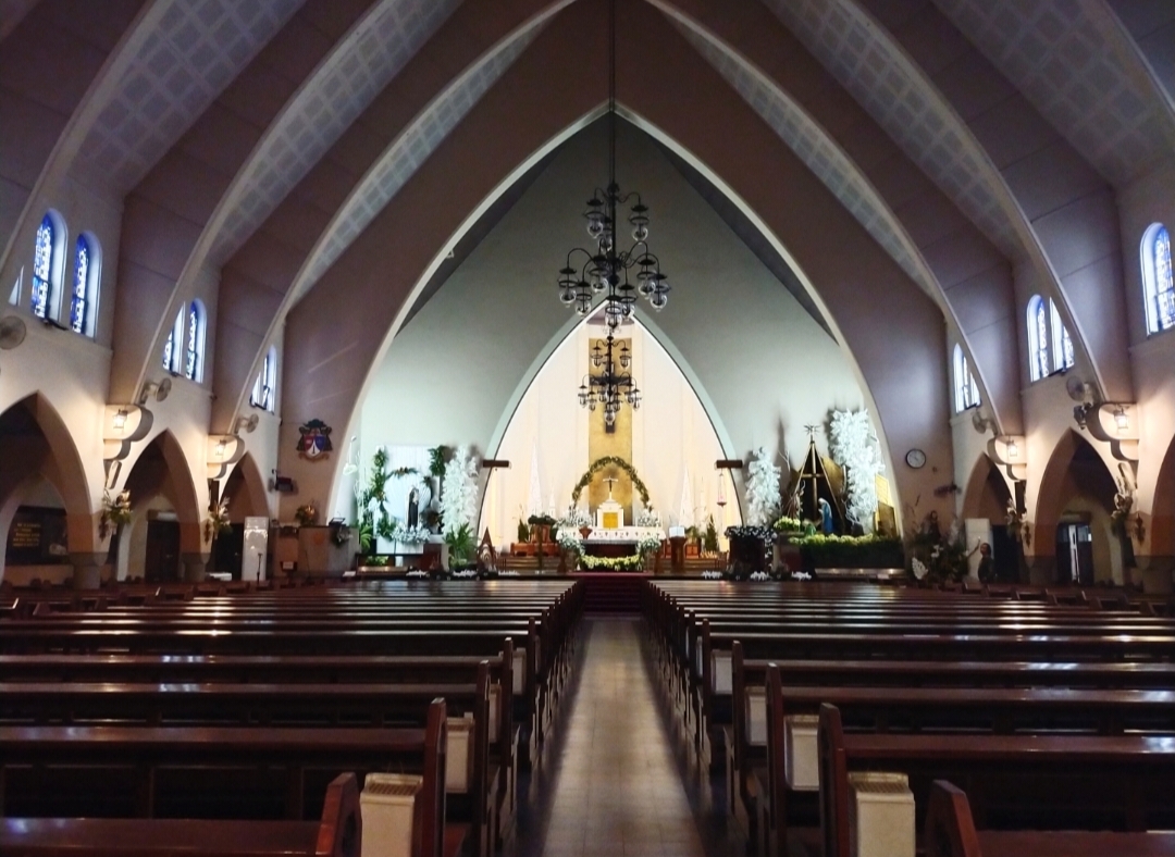 Persiapan Natal di Katedral Ijen dan Kayutangan, Misa Malam Natal Paling Ramai