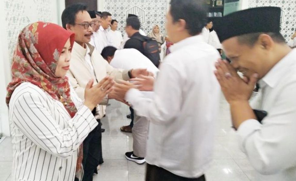 Estafet Kepemimpinan UIN Maliki Khidmat dan Penuh Haru, Rektor Baru Siap Bentuk Tim Layaknya Orkestra