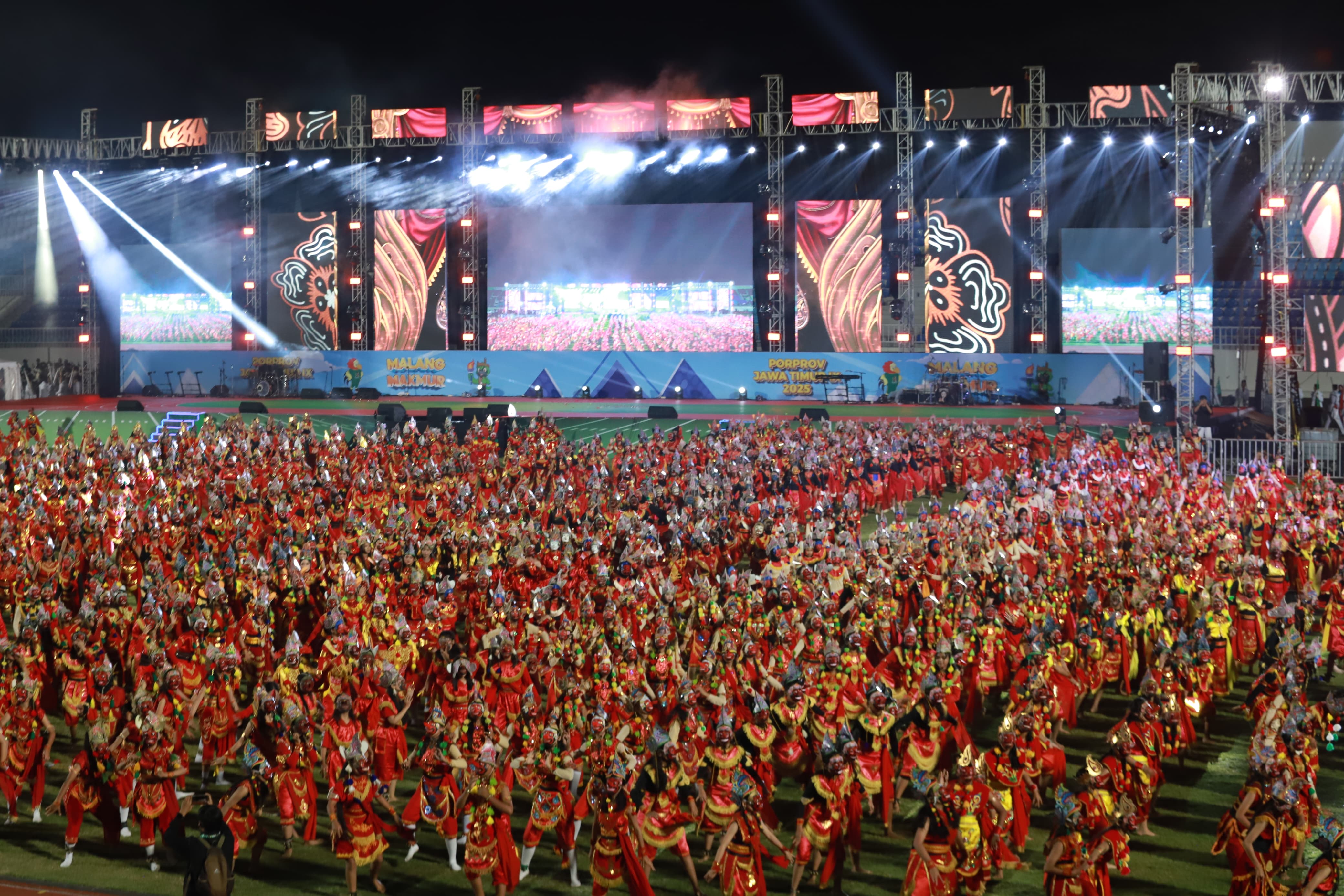 Penutupan Porprov Jatim IX 2025 di Stadion Kanjuruhan Meriah, Sinergi Budaya, Apresiasi dan Prestasi
