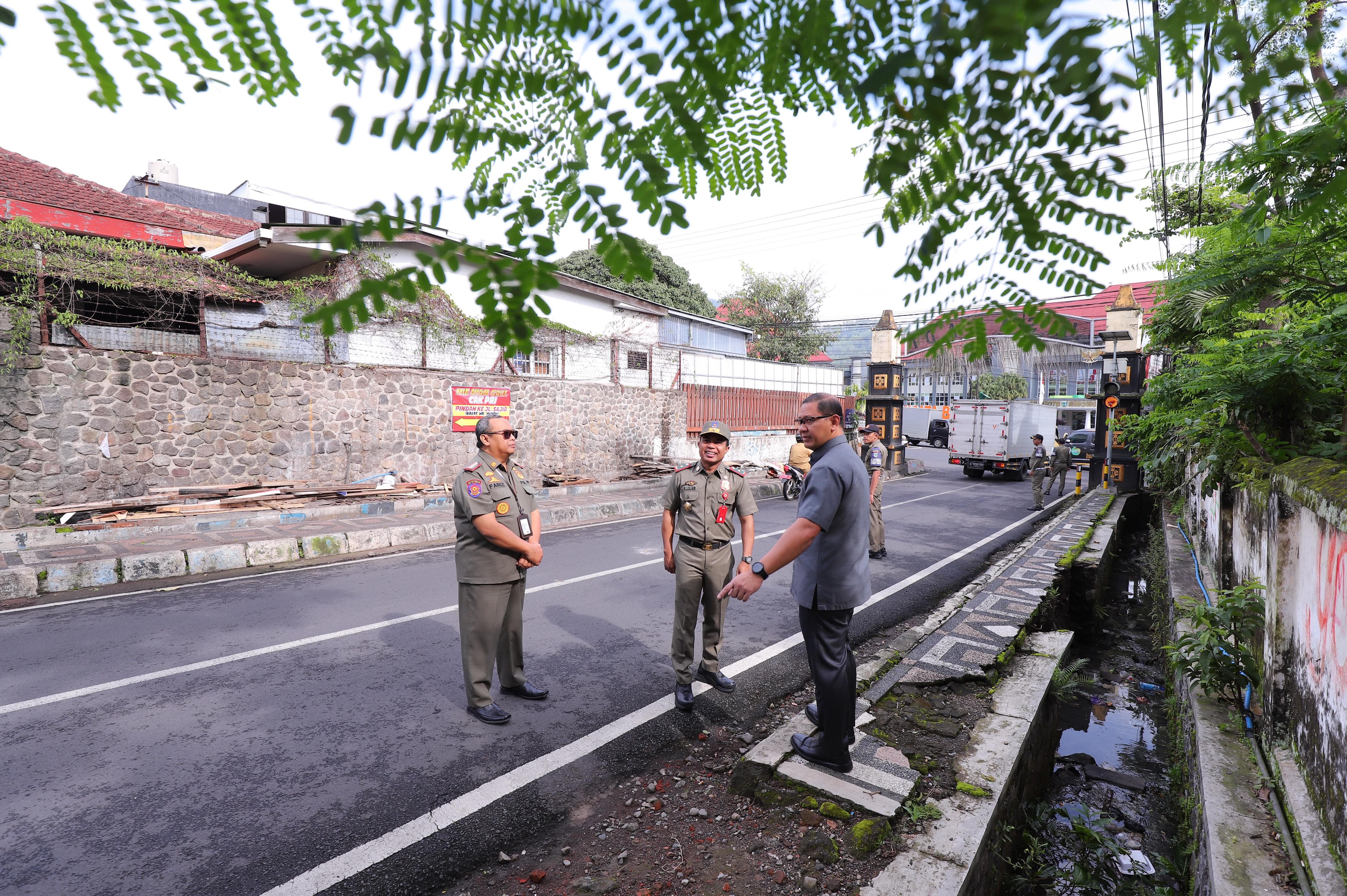 Pedestrian Kota Batu Terus Dibuat Nyaman, Alhamdulillah PKL Bersedia Pindah