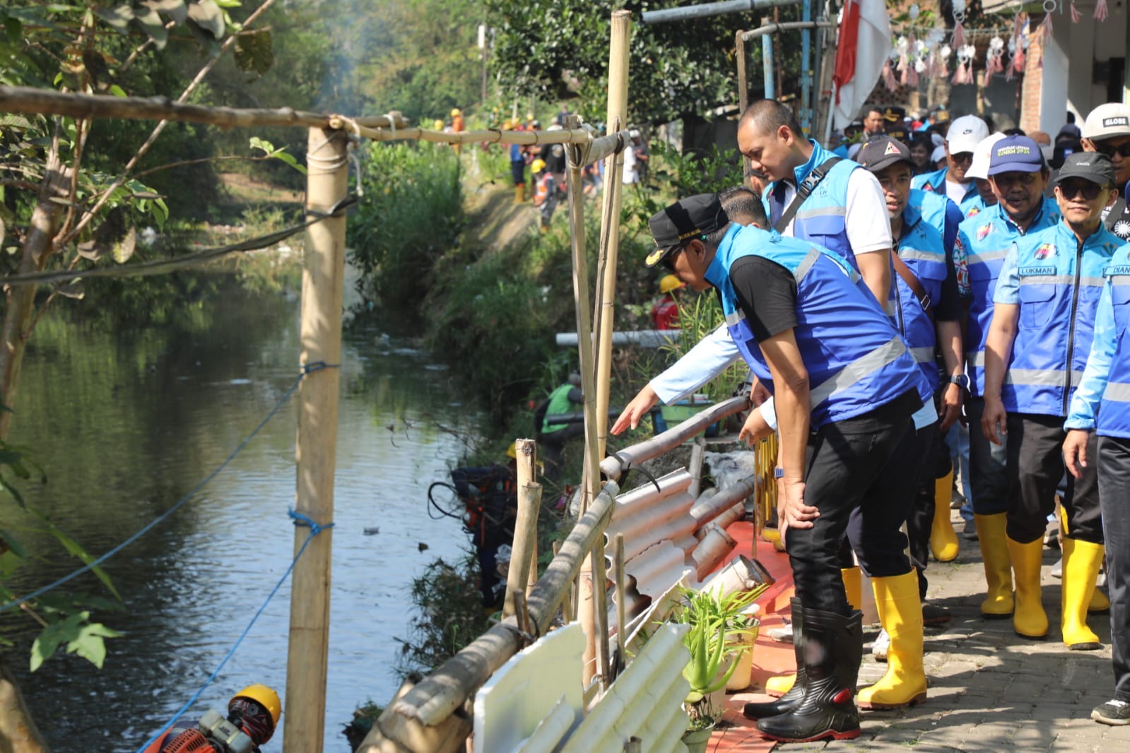 Ribuan Warga Kota Malang Lakukan Aksi World Cleanup Day, Sasarannya Bersih-Bersih Sungai Metro