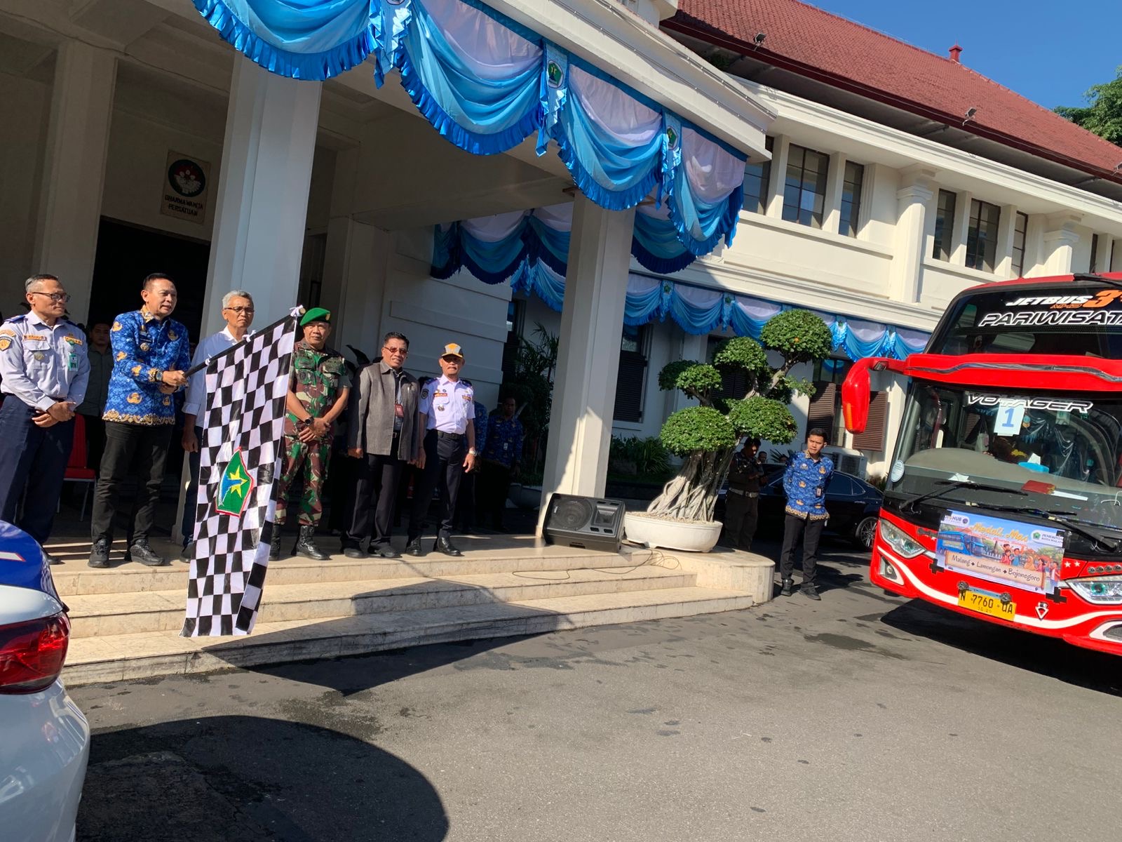 332 Warga Ikuti Mudik Gratis Pemkot Malang, 9 Bus Diberangkatkan ke Sejumlah Daerah di Jatim