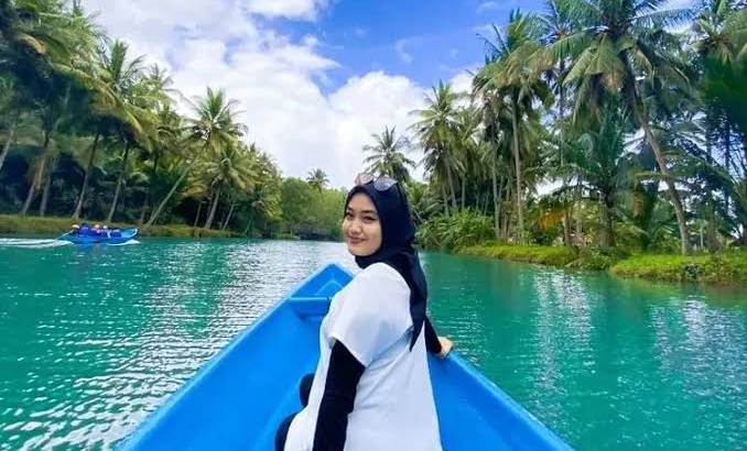 Momen Hari Sungai, Berikut 9 Sungai Top Indonesia untuk Wisata, Ada Lokasi Dika Aura Farming?