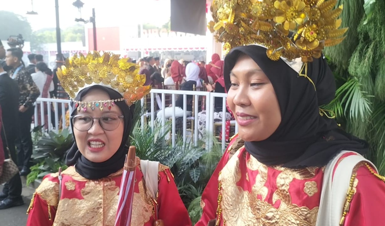 Demi Ikut Upacara HUT ke-80 RI di Istana Merdeka, Warga Ada yang Sampai Nginap di Hotel