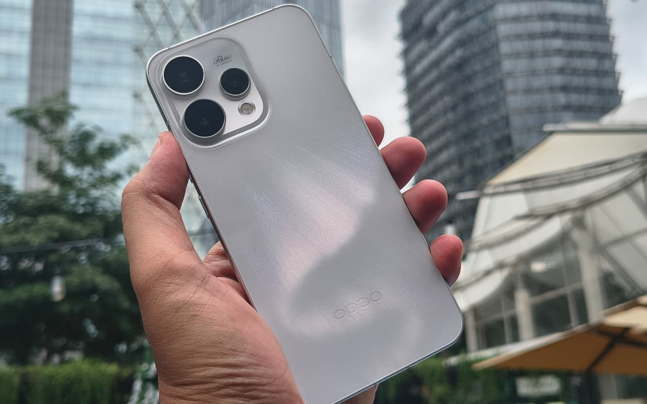 Desain Premium hingga Kamera Jernih, Deretan Kelebihan Oppo Reno 15 Series hingga Diburu Konsumen 