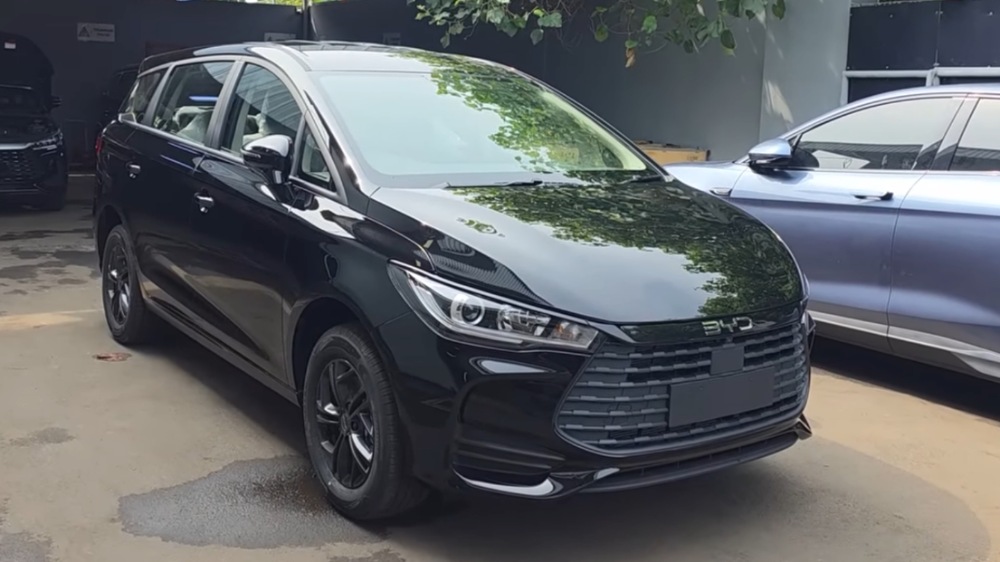 BYD M6 DMI Classic Dynamic Meluncur, MPV Hybrid Rp330 Jutaan dengan Kamera 360 dan NFC Key