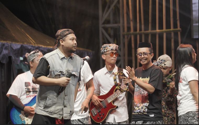 Festival Produk Lokal ke-7 Kota Batu: Komunitas Musik Indie Lokal BTI Luncurkan Album 15 Lagu 