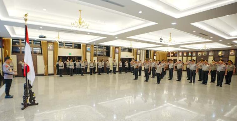 27 Perwira Tinggi Polri Naik Pangkat, 4 di antaranya Jadi Komjen