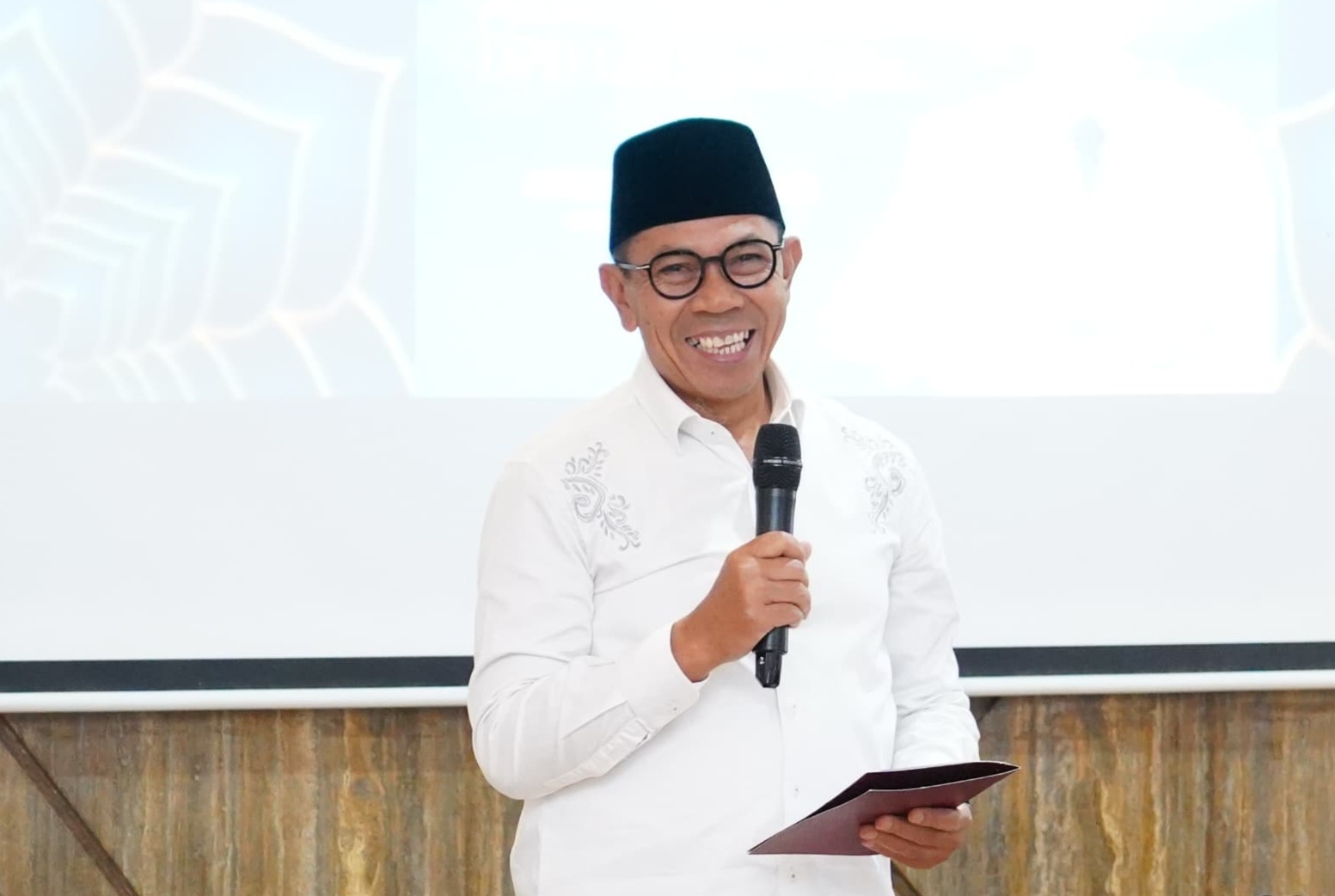 Wujudkan Pemerataan Layanan, Pemkot Batu Targetkan Dokter Masuk Desa dan Lengkapi Alkes Posyandu